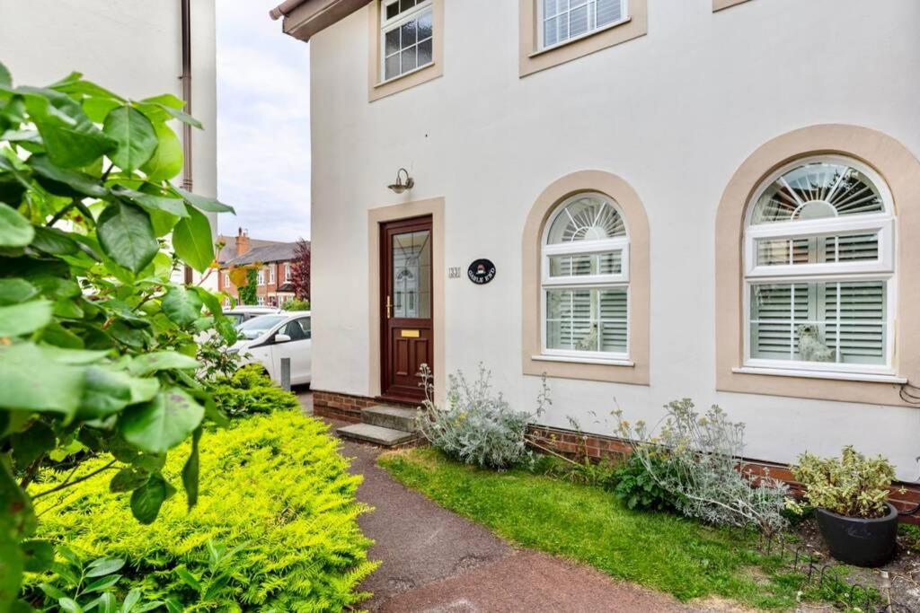 ليثام سانت أنيه A Cheerful Three Bedroom House In Leafy Lytham المظهر الخارجي الصورة